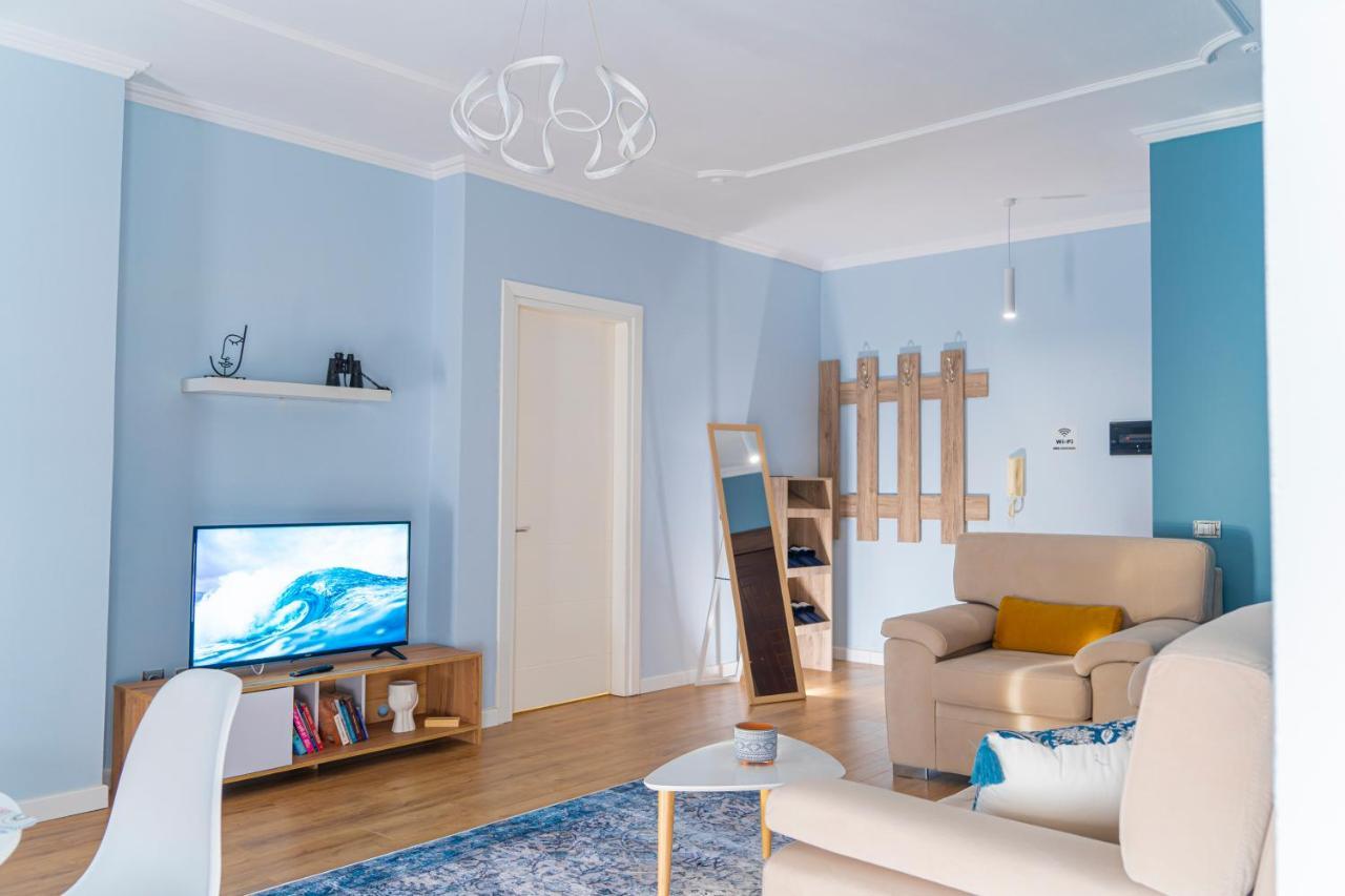 Cane Apartment New Bazaar Tirana Esterno foto